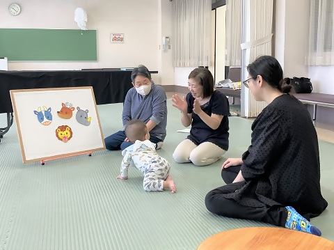 つどいの広場たんぽぽおはなし会（毎月第4水曜日）