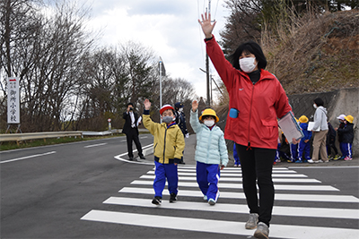 路上歩行学習（１・２年生）