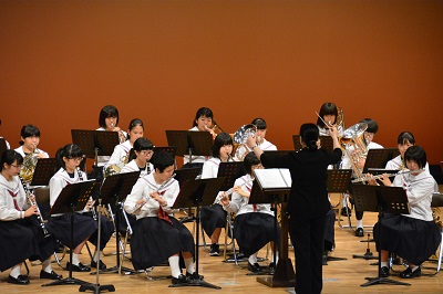 雫石中学校吹奏楽部.JPG