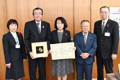 岩持洋子さん