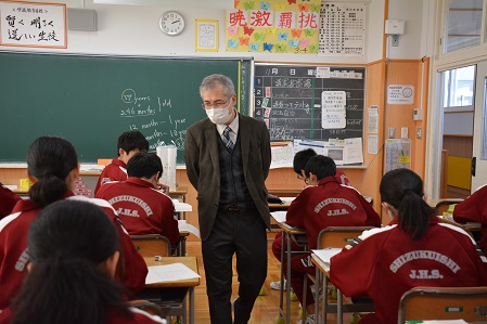 亀山先生（雫石高）による英語の授業.JPG