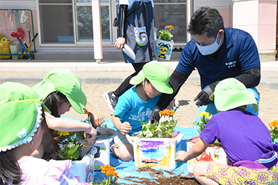 2021エコ花植え-1