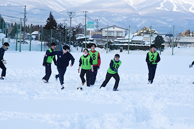 雪上サッカー