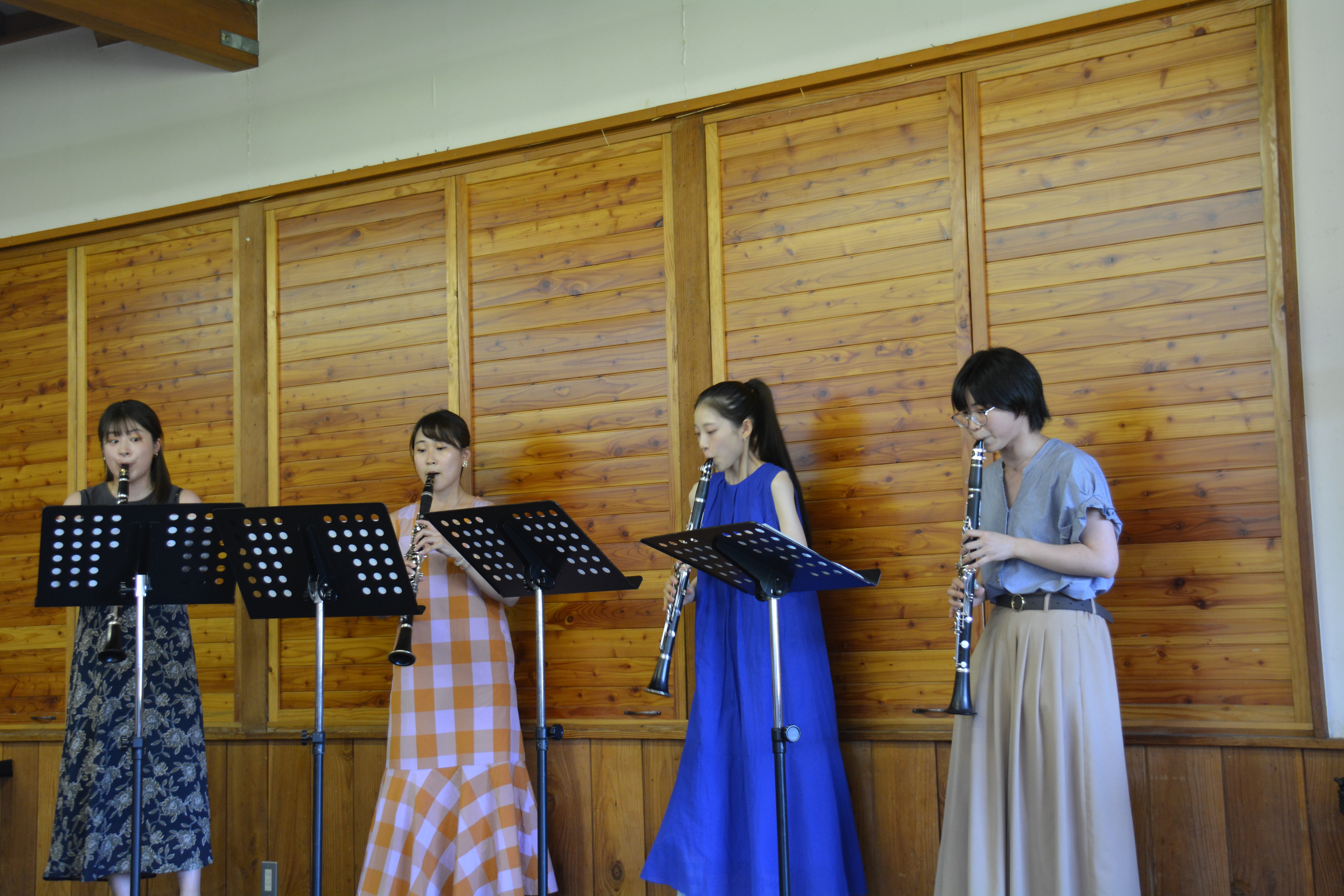 小岩井ページ 壁紙 のり無し サンゲツ FINE コンクリート 巾92cm FE76666 | DIY