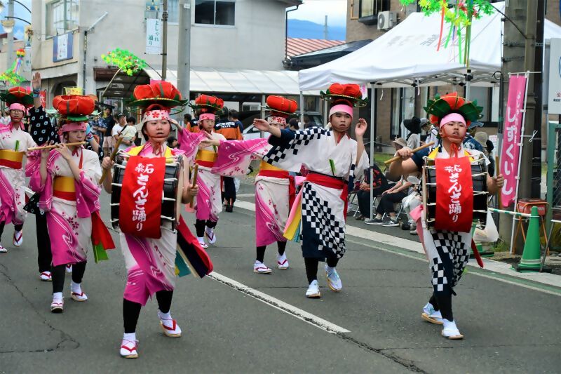 雫石高等学校郷土芸能委員会 雫石高等学校郷土芸能委員会