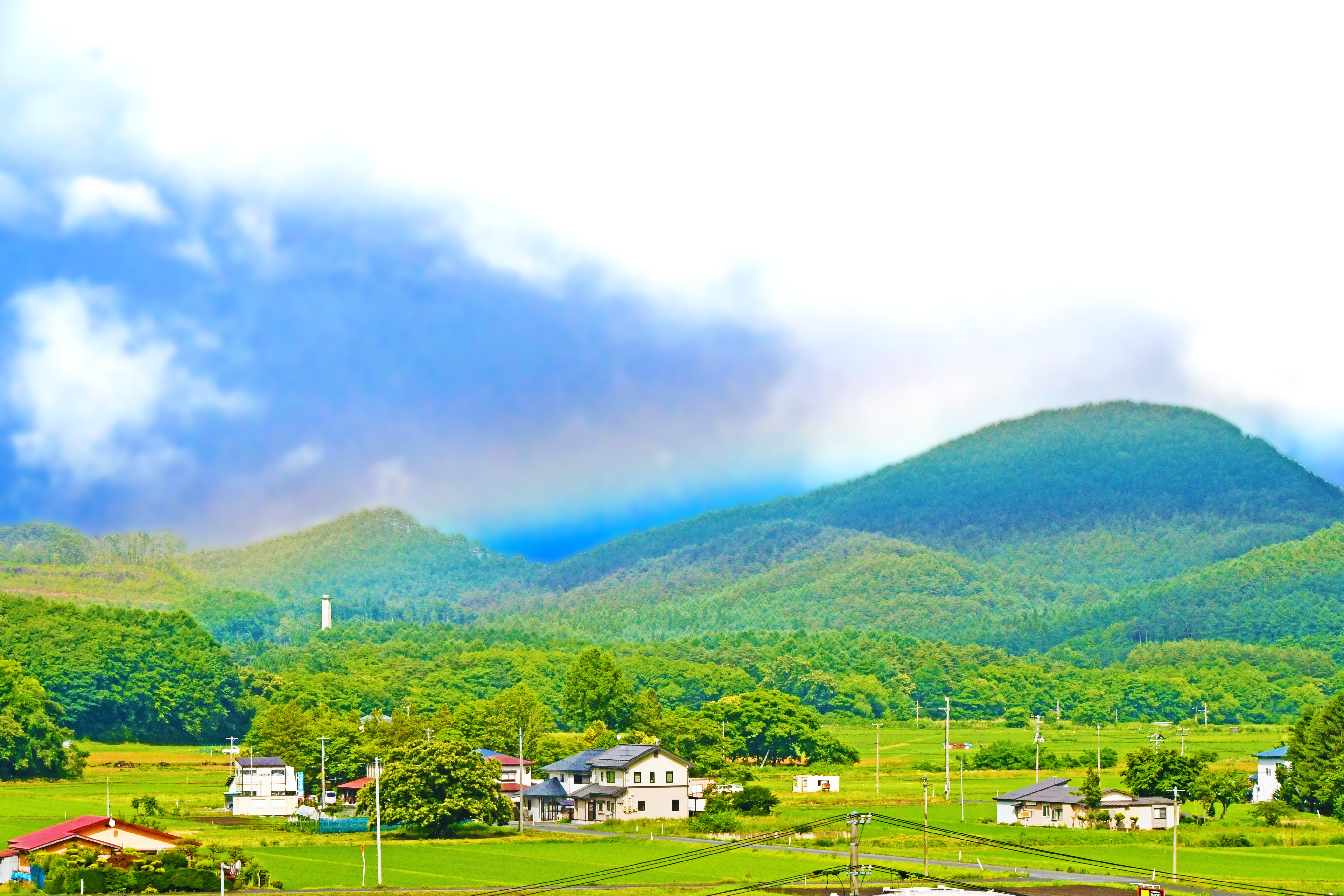 山と虹